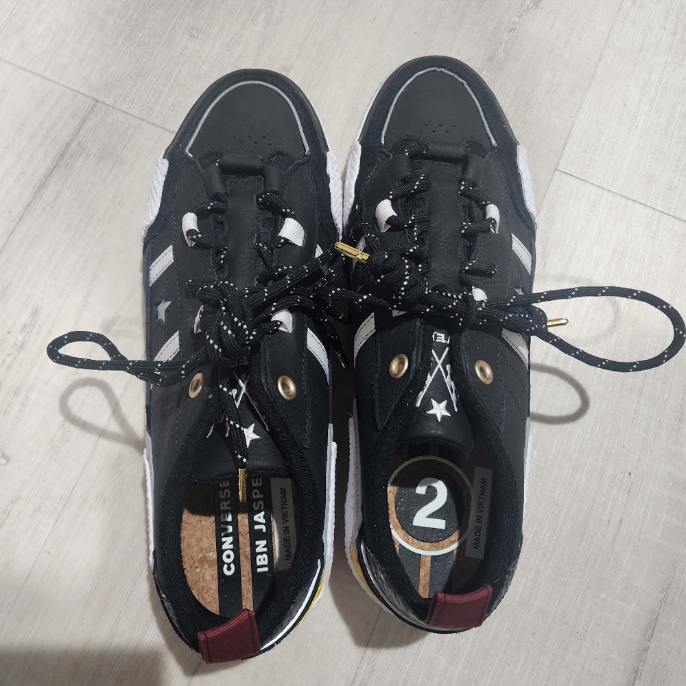 Men's shoes